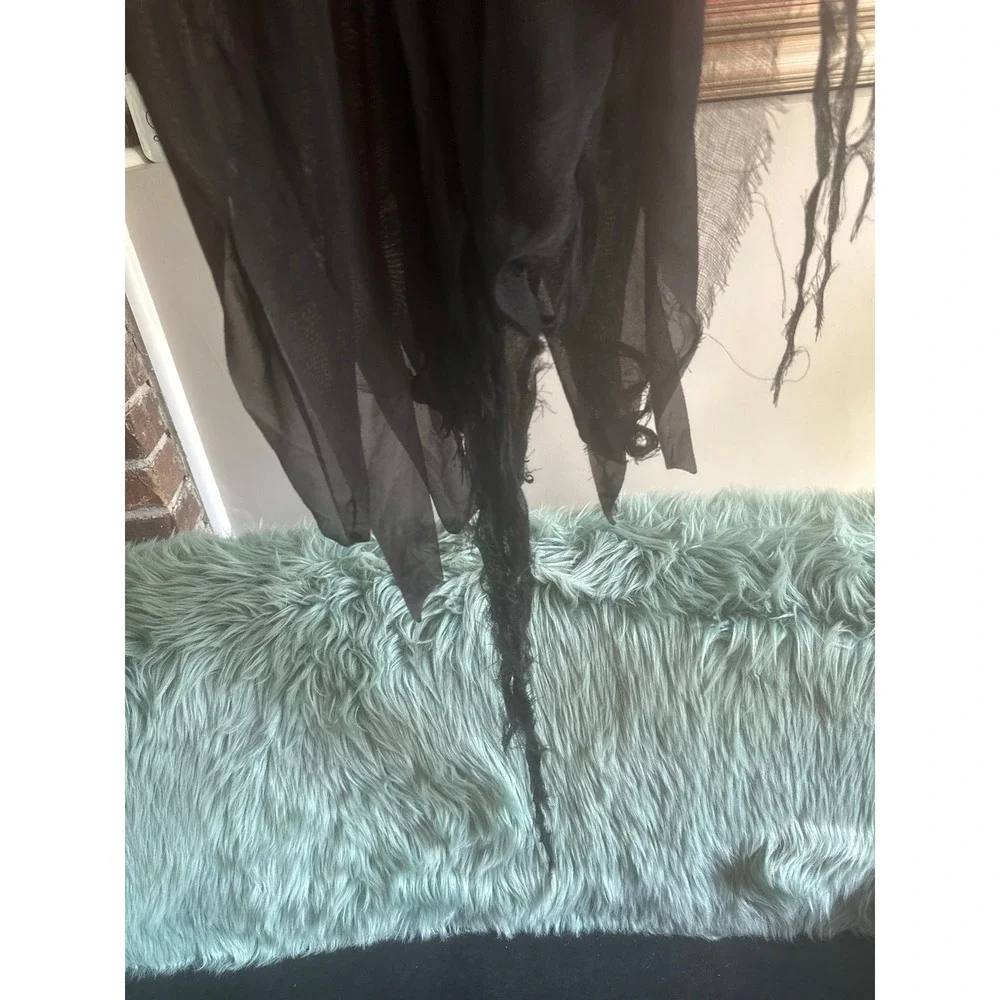 Halloween Shroud Decoration Inside or Outside Battery Operated Grim Reaper